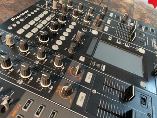 Pioneer DJM-2000
