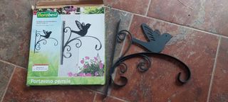 2 Porta macetas hierro. Nuevos