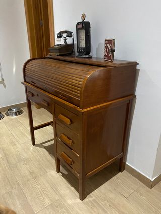 Escritorio de persiana