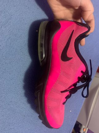 Bambas Nike rosas CON CAJA, PRECIO NEGOCIABLE.