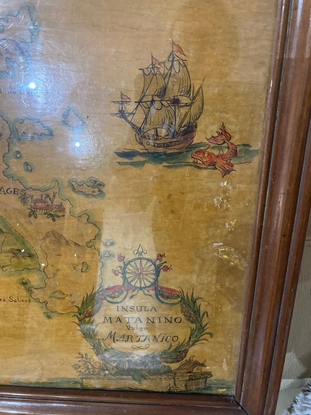 Cartografía antigua dibujada a plumin