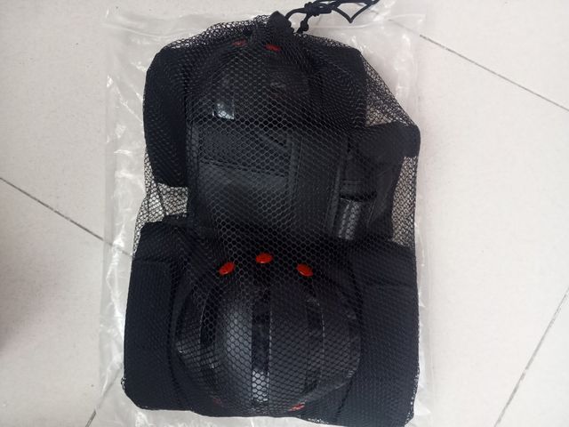 juego de rodilleras y coderas