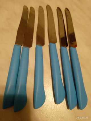 coltelli da tavola misti 