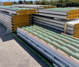 PANEL SANDWICH IMITACIÓN TEJA ROJO 8004