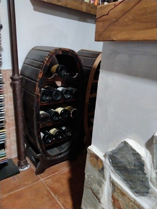 Botellero hecho a mano