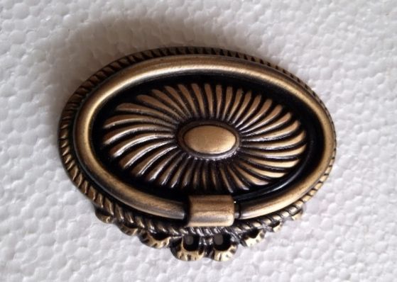 maniglie in bronzo lucido