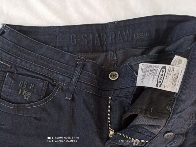 Pantalones vaqueros de marca