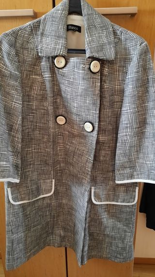 Trench o gabardina de mujer