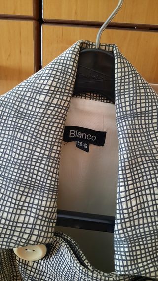 Trench o gabardina de mujer