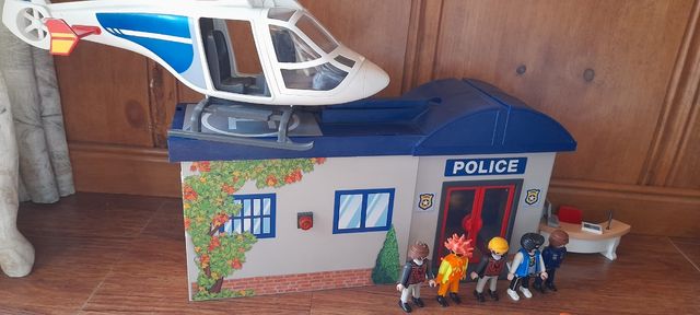 Lote de Playmobil policía