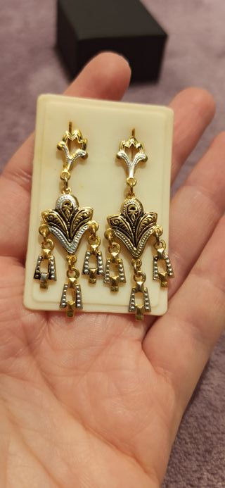 Pendientes oro damasquinado