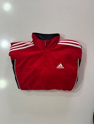 Chaqueta Adidas Roja Vintage 90’s Style