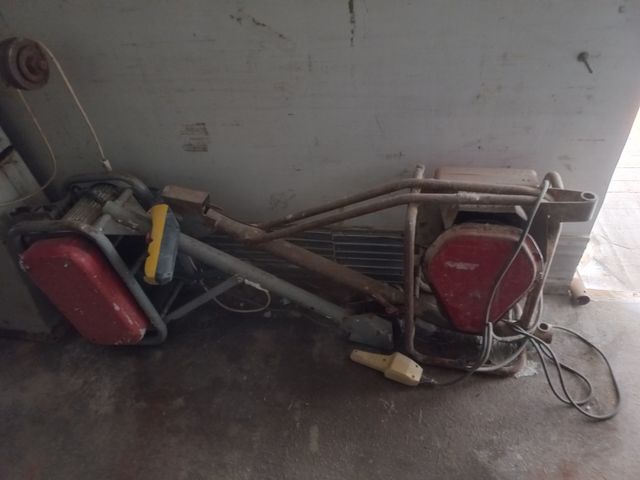 Lotes de 2 montacargas 