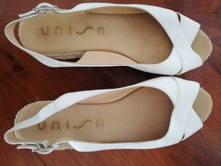 Sandalias Unisa