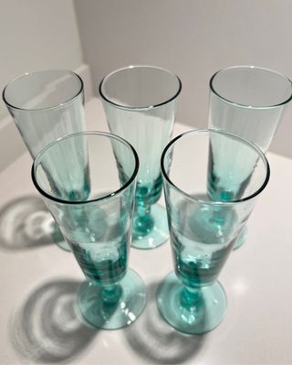 Set cinco copas antiguas 