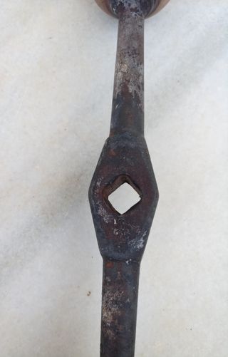 Prensa encuadernación.