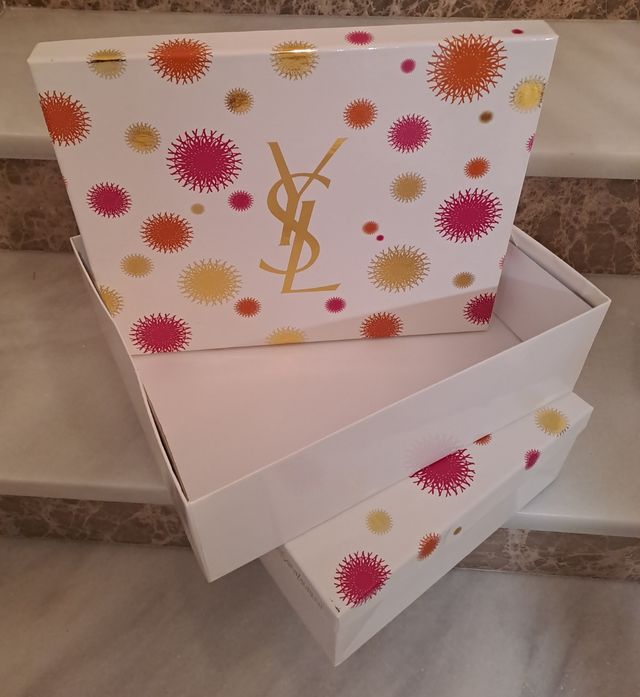 2 nuove scatole pieghevoli Yves Saint Laurent