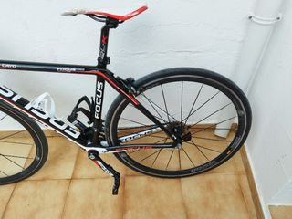 Bicicleta de carretera Focus o cambio por montaña