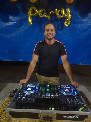 DJ para eventos (bodas, comuniones, discotecas...)