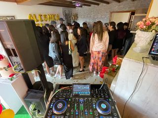 DJ para eventos (bodas, comuniones, discotecas...)