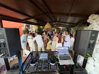 DJ para eventos (bodas, comuniones, discotecas...)