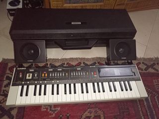 Casio MT-800 tastiera synth piano keyboard speaker