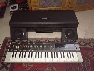 Casio MT-800 tastiera synth piano keyboard speaker