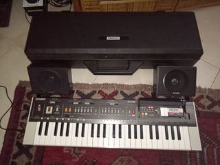 Casio MT-800 tastiera synth piano keyboard speaker