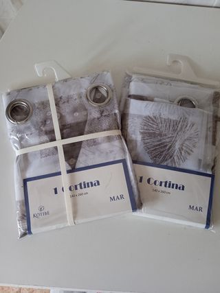 CORTINAS. LOTE DE 2 .