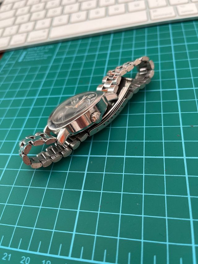 Reloj de cuarzo Adolfo Domínguez