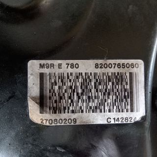 TAPA DISTRIBUCIÓN RENAULT TRAFIC 2.0 DCI AÑO 2008