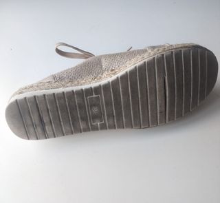 Zapatillas/alpargatas en color dorado