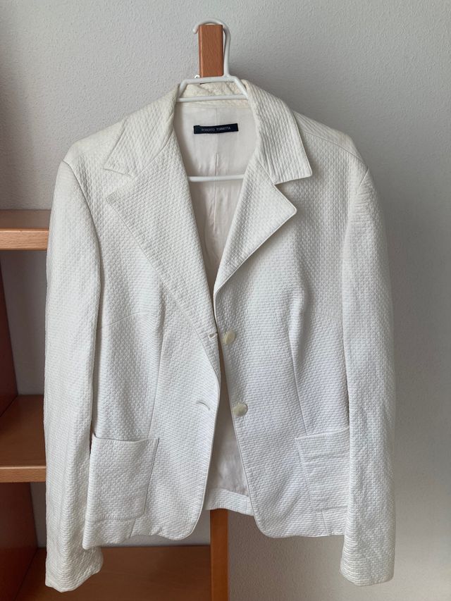 Traje Roberto Torretta