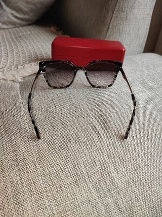 gafas de sol Carolina herrera nuevas.