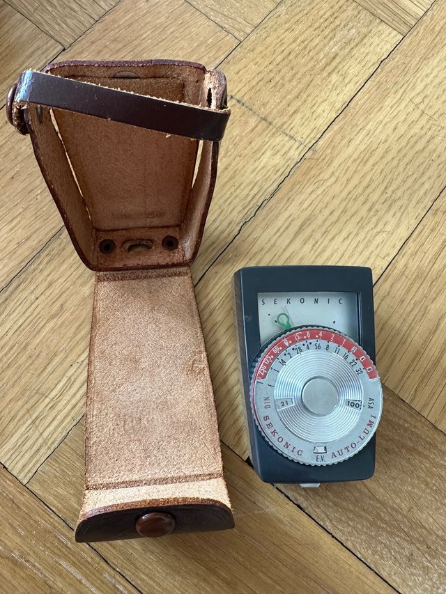 Seconic auto lumi l86