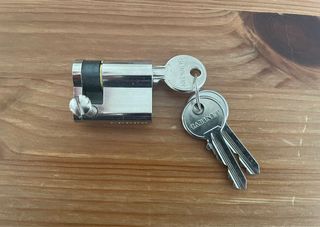 Cerradura 10/30 nueva