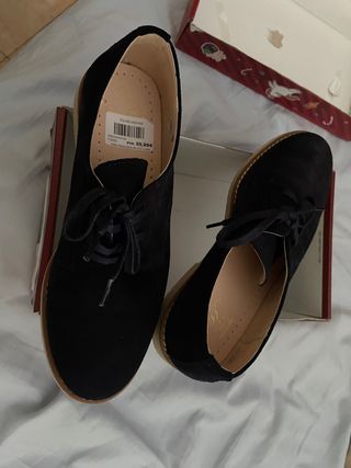 Zapatos azul marino Tizzas talla 36 sin estrenar 