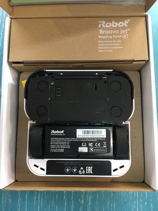 Robot Braava jet 240 friega suelos.