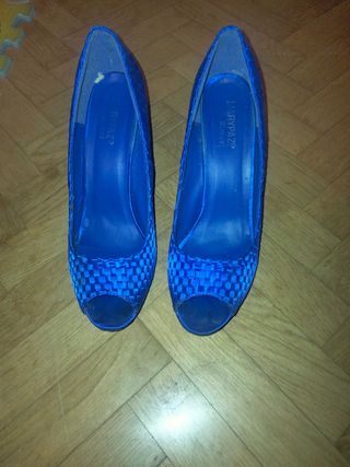 zapato azul