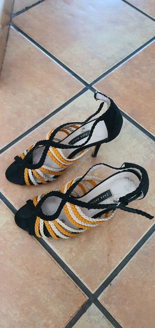 Zapatos multicolor Zara