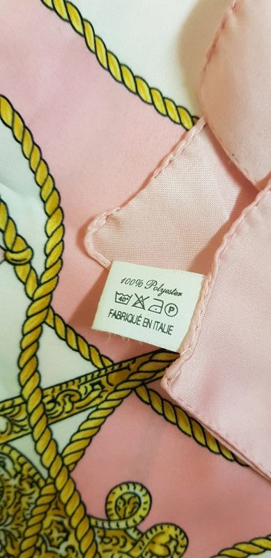 Foulard rosa disegni fantasia