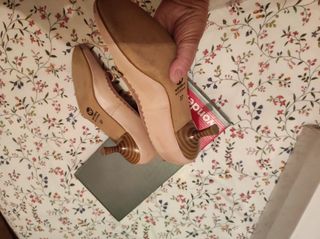 Zapatos salón rosa nude Wonders