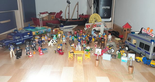 Playmobil