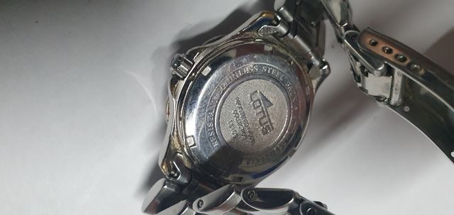 Reloj lotus 18159 en perfecto estado
