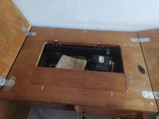 Maquina coser Alfa antigua