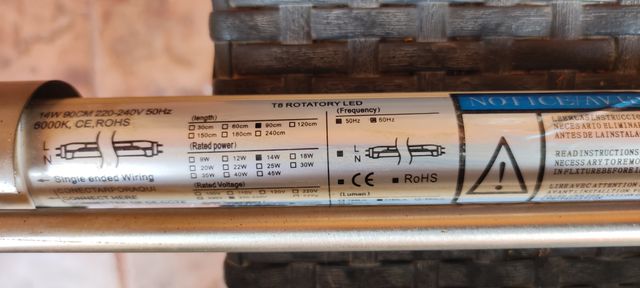 Lámpara de techo con dos tubos