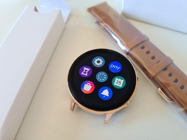 Samsung Galaxy Watch Active 2 44mm (acero oro)