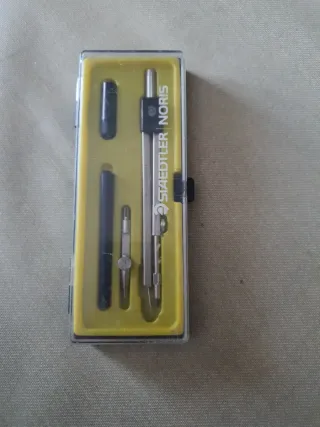 Compas staedtler