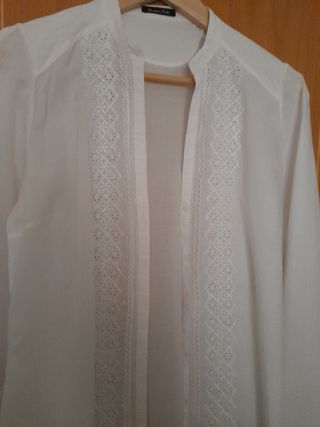 Camisa bordada chica massimo dutti 
