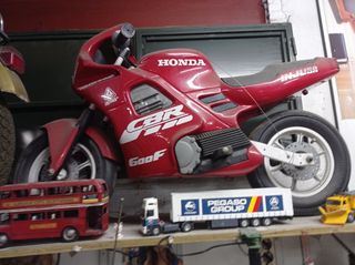 vendo moto honda CBR 600 injusa